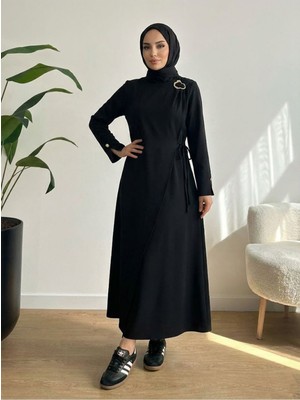 Foremia Omuz ve Manşet Detaylı Elbise-Siyah