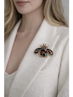 Modex Kalp Detay Renkli Taşlı Sevimli Arı Broş (2*4cm)