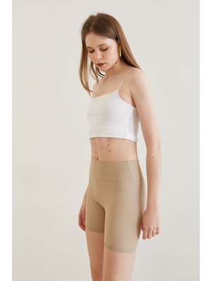 Foremia Şort Tayt-Bej