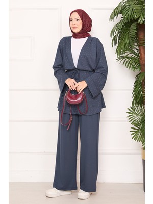 Kç Işıltılı Taş Detaylı Büzgülü Oyşo Tesettür Takım Füme