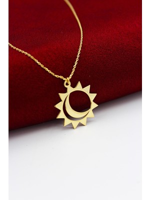 Kadın 925 Ayar Gümüş Altın Kaplama Ay Güneş Kolye