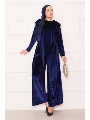 Ozk Önü Asimetrik Detaylı Kadife Takım Lacivert