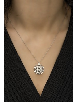 Kadın 925 Ayar Gümüş Yaşam Çiçeği Kolye