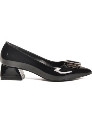 Ayakmod Siyah Rugan Hafif Kadın Topuklu Ayakkabı 451133 Z