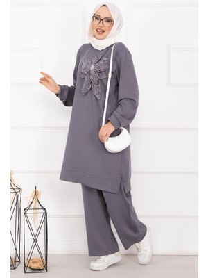 Nz Taş İşlemeli Kabartma Çiçekli Tesettür Takım Gri