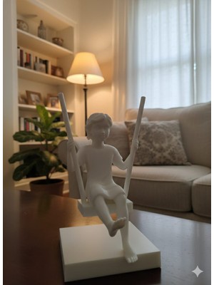 Boşluktaki Denge Temalı Dekoratif Biblo