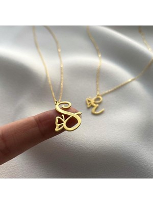 Kadın 925 Ayar Gümüş Altın Kaplama Kişiye Özel Kelebekli Harf Kolye