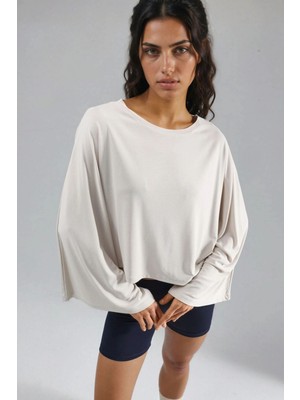 Hiccup Kadın Busem Rahat Kesim Kayık Yaka Bluz Bej Doğal