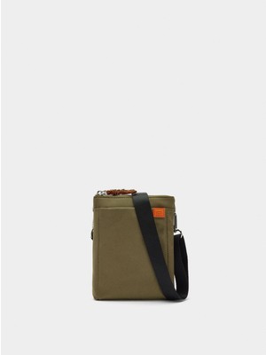 Parfois Teknik Kumaş Çapraz Askılı Çanta