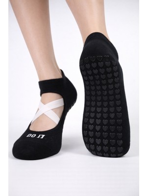 Carnaval Socks Siyah Renkli Pilates & Yoga Silikonlu Kazymaz Tabanlı Patik Çorap