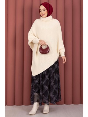 Mo Balıkçı Yaka Asimetrik Triko Kazak Ekru