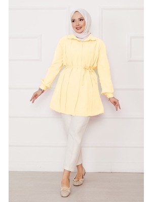 Asm Boydan Gizli Düğmeli Pile Detaylı Tesettür Gömlek Açık sarı