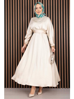 Md Beli Büzgülü Kuşaklı Tesettür Elbise Bej