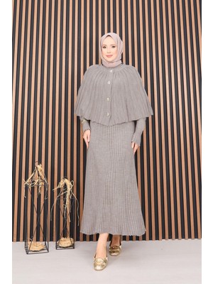 RAF Düğmeli Pelerin & Triko Elbise Tesettür İkili Takım Vizon