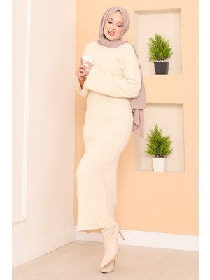 Mo Genişkol FitilliTesettür Triko Elbise Ekru