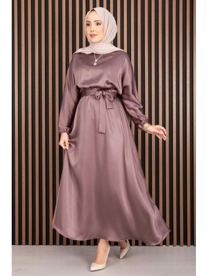 Md Beli Büzgülü Kuşaklı Tesettür Elbise Pudra