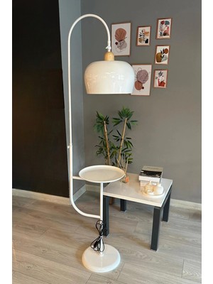 Normadia Beyaz Hareketli Metal Lambader, Modern ve Şık Zemin Aydınlatması