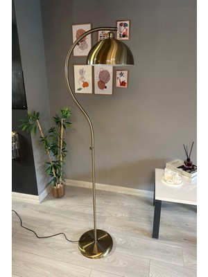 Normadia Modern Metal Lambader, Oturma ve Çalışma Odası Için Şık Aydınlatma