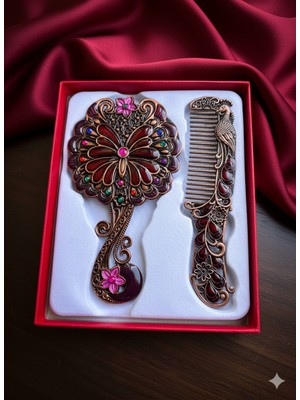 DeGo Shop Etnik Desenli Vintage Kabartmalı El Aynası ve Tarak Seti ( Kutulu )