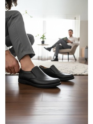 Enoch Hakiki Deri Siyah Ortopedik Lazer Nokta Detaylı Erkek Loafer