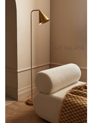 Normadia Şık Gold Lambader Oynar Başlık, Modern ve Zarif Tasarım