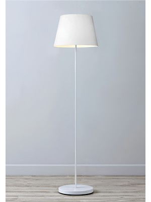 Normadia Şık Metal Ayaklı Klasik Lambader, Modern ve Zarif Tasarım