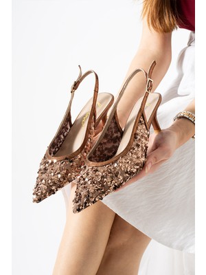 Best Cover Arıya Kadın Gold Sivri Burun Slingback Pul Payet Detaylı Ince Topuklu Ayakkabı