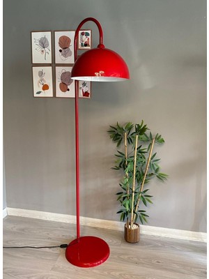 Normadia Kırmızı Metal Zemin Lambası, Modern ve Şık Oturma ve Çalışma Odası Aydınlatması