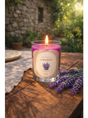 Lavanta Kokulu Oda Mumu – Sakinleştirici, Ferah & Rahatlatıcı