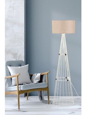 Normadia Şık Beyaz Hasır Lambader Şapka, Yaz Günlerine Uygun ve Hafif Tasarım