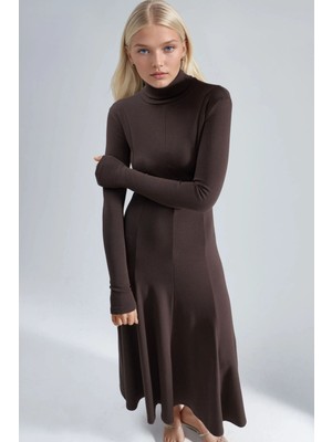 Hiccup Kadın Busem Uzun Kollu A Kesim Midi Elbise Kahve Kahvesi