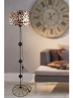 Normadia Modern Siyah Palama Lambader, Şık ve Işlevsel Aydınlatma Parçası