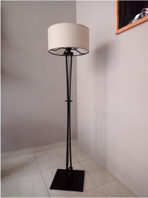 Normadia Şık Ahşap Lambader ile Evinize Sıcak ve Ferah Atmosfer Katın