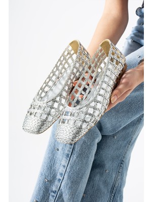 Best Cover Calısta Kadın Örgü Detaylı Kare Burun File Babet Ayakkabı