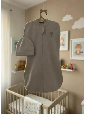 İloya Naturel Balon Nakışlı %100 Pamuk Yenidoğan Kundak Şapkalı Set (0–3 Ay)