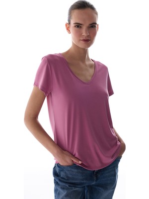 Penti Gül Pembesi Modal V Yaka Tişört