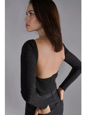 Hiccup Kadın Busem Parlak Kayık Yaka Kısa Bluz Siyah