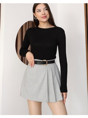 Celiora Style Pileli Mini Şort Etek – Yüksek Bel, Deri Kemerli, Şık ve Rahat Kesim