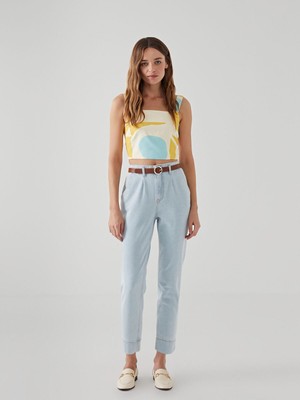 Lc Waikiki Yeni Sezon Beli Kemerli Mom Fit Kadın Jean Pantolon