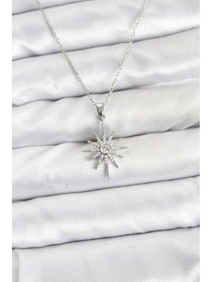 Moresun Buğz 316L Çelik Zincir Gümüş Renk Kutup Yıldızı Model Zirkon Taşlı Kadın Kolye