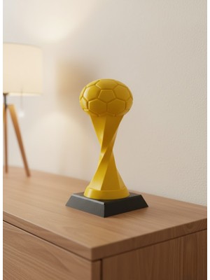 Selfbuysell Futbol Toplu Sarı Kupa 21CM Masaüstü Dekor Ödül Figürü