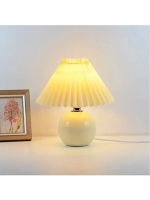 Normadia Vintage Pileli Seramik Krem Komidin ve Çok Amaçlı Çalışma Masası