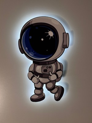 Normadia Çocuk Odası Ahşap Astronot Duvar Dekoru 20X34 cm