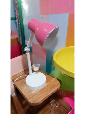 Normadia Pembe Elektrikli Masa Lambası, Çalışma ve Okuma Için Şık Aydınlatma