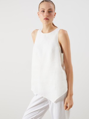 Lc Waikiki Yeni Sezon Bisiklet Yaka Keten Karışımlı Asimetrik Kesim Bluz