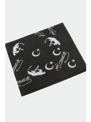 DS LLC Ay Yıldız Atatürk Desenli Bandana 50*50 DLLSRSBJ34