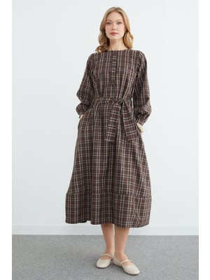 FullaModa Fullamodest Kuşaklı Ekose Desenli Elbise