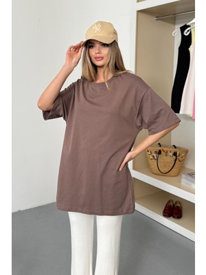 Giysa Kadın Bisiklet Yaka Oversize %100 Pamuklu Basic T-Shirt Açık Kahverengi - 26Y 26501