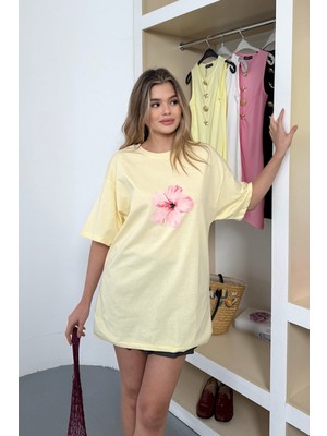 Giysa Kadın Bisiklet Yaka Lotus Baskılı Oversize T-Shirt Sarı - 26Y 26502