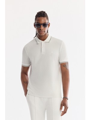 AVVA Erkek Beyaz Kıvrılmaz Polo Yaka Pamuklu Teknik Kumaş Regular Fit T-Shirt A61Y1097